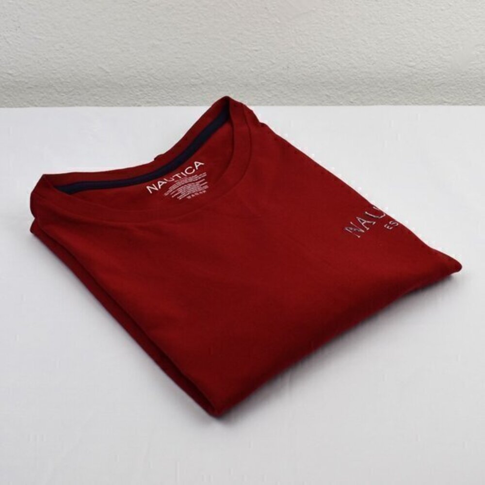 Nautica Short Sleeve‎ T-shirt Size XL Color Red Gently Used Condition